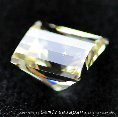師匠作品“クラウン太鼓橋カット”ラブラドライト2.28ct💎