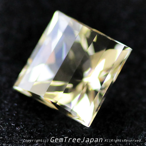 師匠作品“クラウン太鼓橋カット”ラブラドライト2.28ct💎