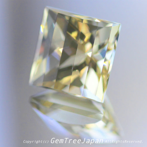 師匠作品“クラウン太鼓橋カット”ラブラドライト2.28ct💎