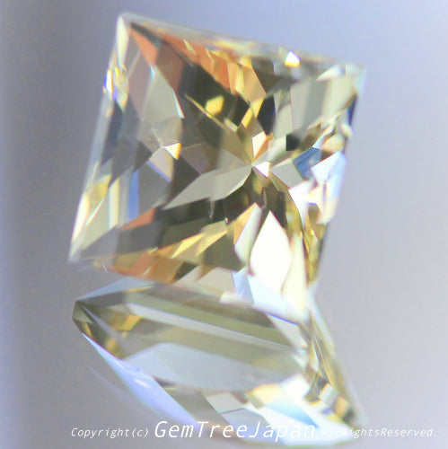 師匠作品“クラウン太鼓橋カット”ラブラドライト2.28ct💎