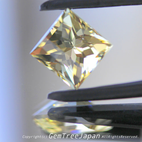 師匠作品“クラウン太鼓橋カット”ラブラドライト2.28ct💎