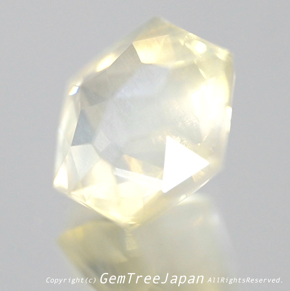 六芒星が煌く「ナシテー」6角形のラブラドライト2.53ct👍師匠作品💎突如開催❗️GTJ名物【時短オークション】こちらはクーポンはごめんなさい🙏