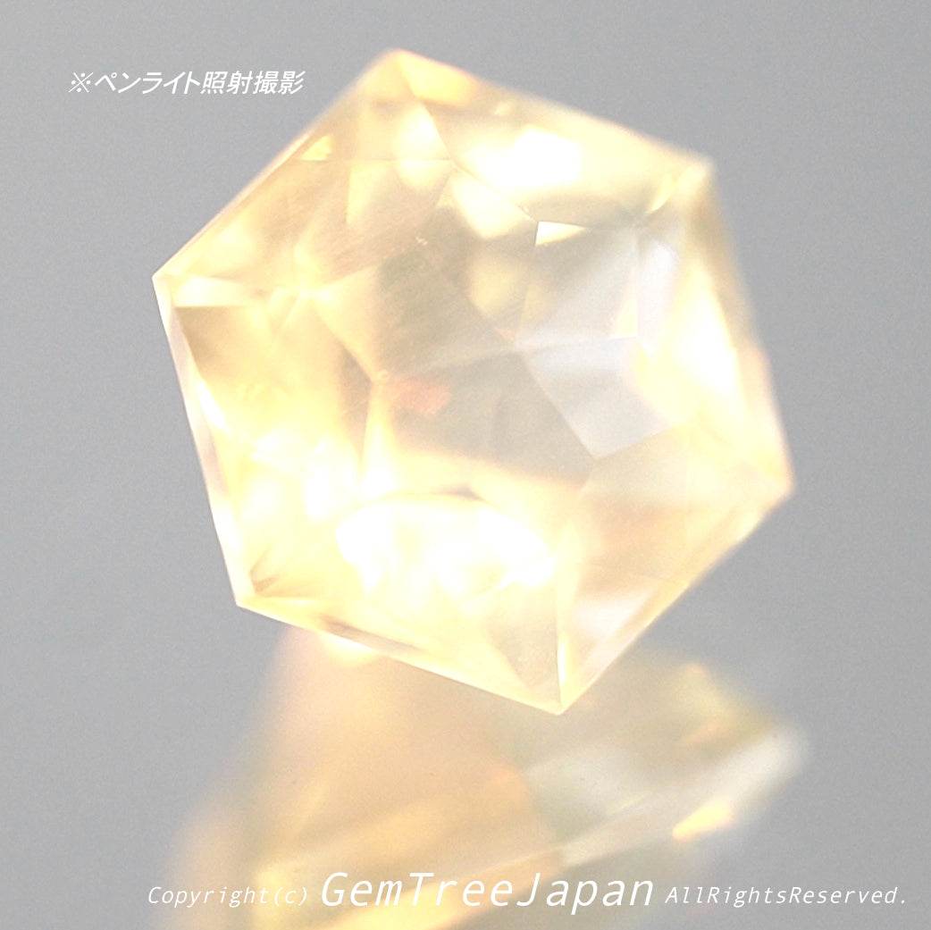 六芒星が煌く「ナシテー」6角形のラブラドライト2.53ct👍師匠作品💎突如開催❗️GTJ名物【時短オークション】こちらはクーポンはごめんなさい🙏