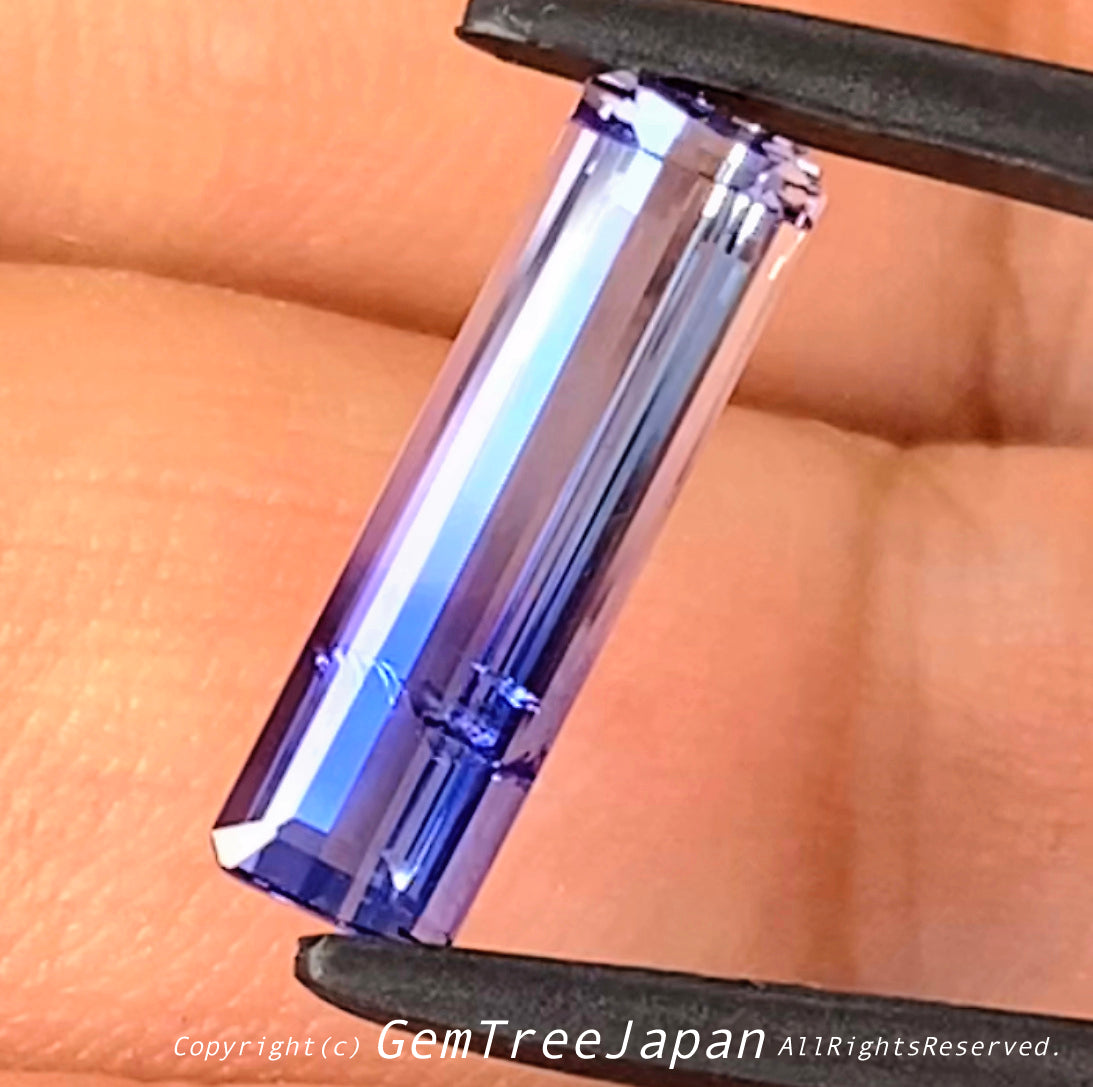 超美色のバイカラータンザナイト2.57ct✨「"GTQ"ビンテージ作品