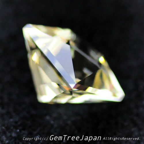 師匠作品“テーブル面縁取りカット”ラブラドライト2.65ct💎