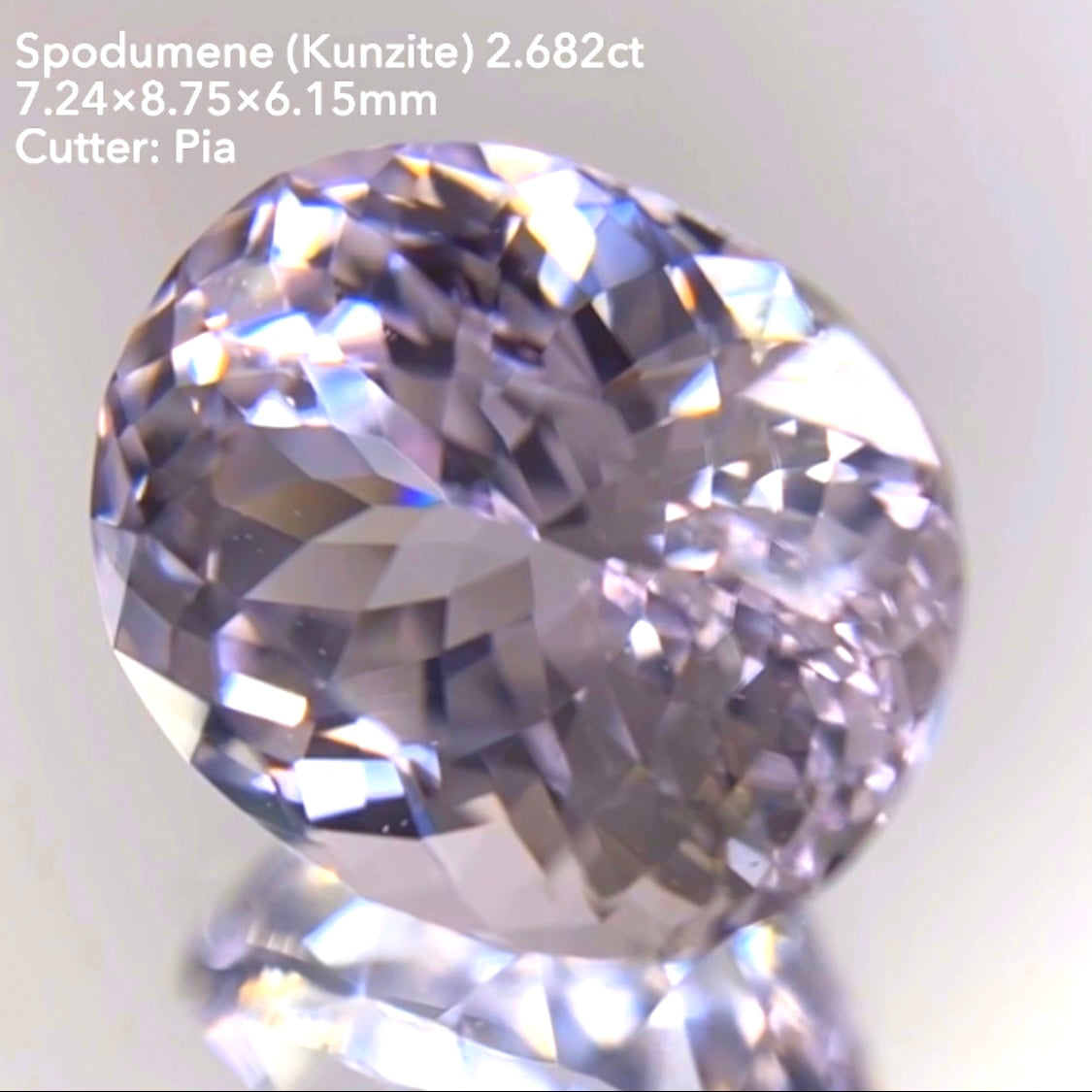 ほんのりピンクがキラキラ輝くクンツァイト2.682ct✨ピアッちゃん作品