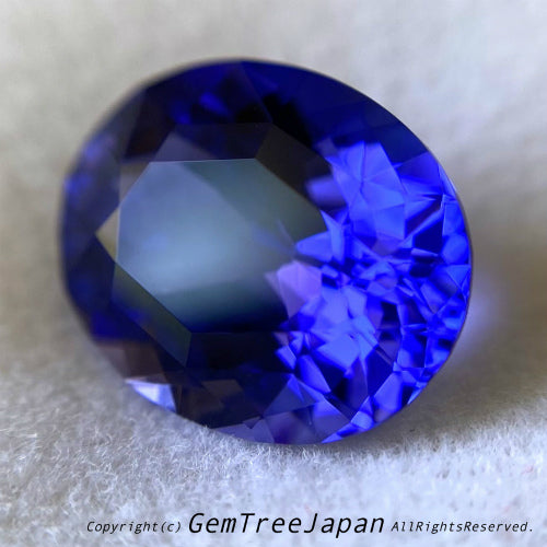 “こんなタンザ見たことない❗️”タンザナイト2.740ct💎ゲオ先生作品
