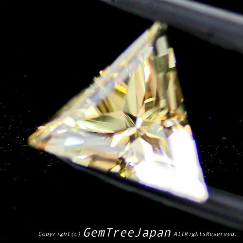師匠作品“トライアングル”ラブラドライト2.75ct💎