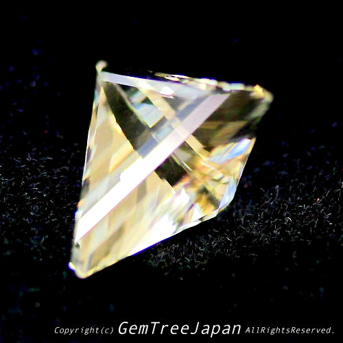 師匠作品“トライアングル”ラブラドライト2.75ct💎