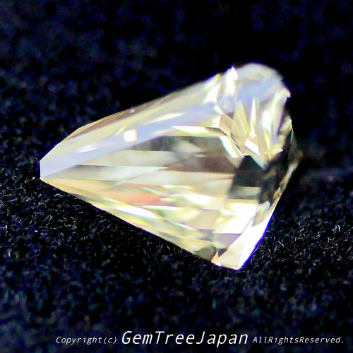 師匠作品“トライアングル”ラブラドライト2.75ct💎