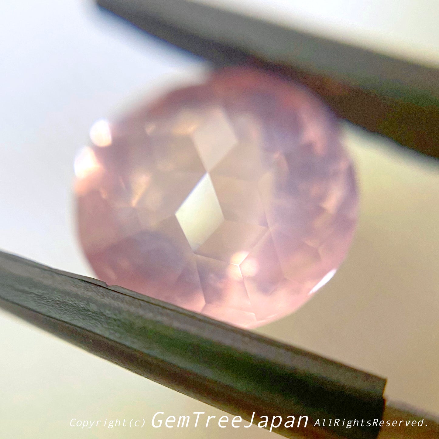 🍯『ラウンドキューブスター』カット⭐️激美しいローズクォーツ2.904ct💎ゲオ先生作品✨GW特別価格❗️❗️【5/1YouTubeライブご紹介作品】
