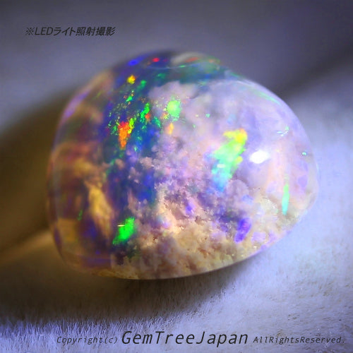オパール博物館“超オモシロ”特別篇✨🌈オーストラリ産オパール2.99ct💎内部に広がる「モコモコ」がたまりません😍