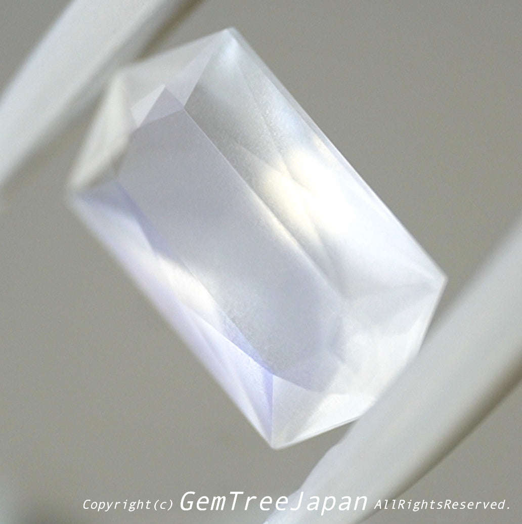 【交渉成立】ムーンストーン1.84ct💎ピアッちゃん作品