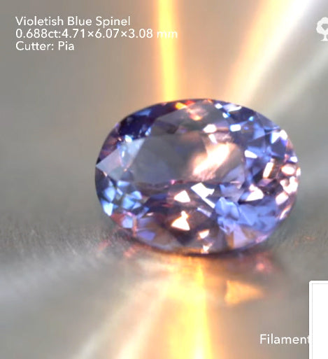 【SOLD OUT】暗みのない貴重なブルー系スピネル(バイオレティッシュブルー)0.688ct🔮ピアッちゃん作品(LIVE中のお問合せ一番乗り特価でのご紹介です)