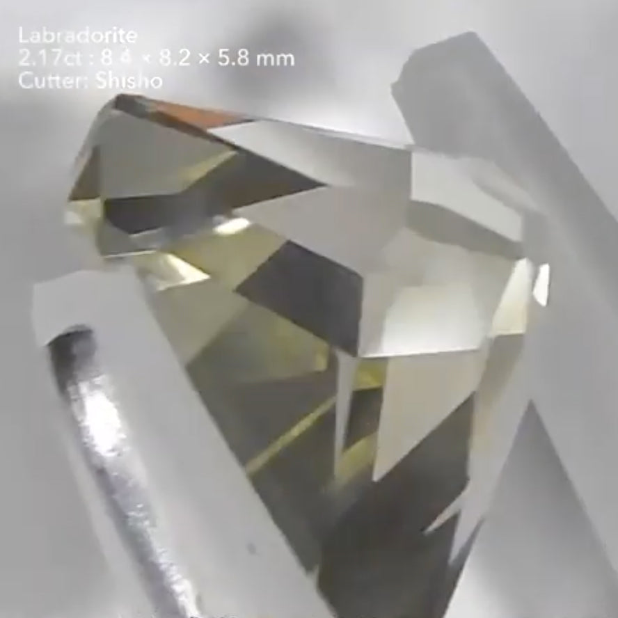 【SOLD OUT】ラブラドライト2.17ct/師匠作品 ★11/11ハラキリ1円オークションライブ★クーポンはごめんなさい🙇♂️