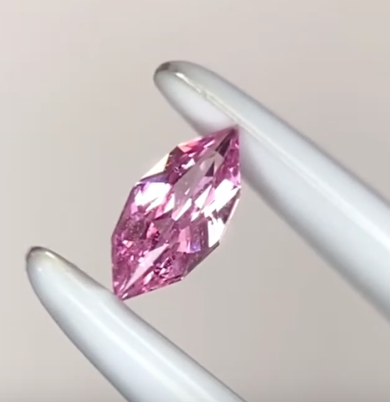 可憐なマーキスに花蓮なピンク🪷✨パパラチァサファイア0.133ct ピアッちゃん作品
