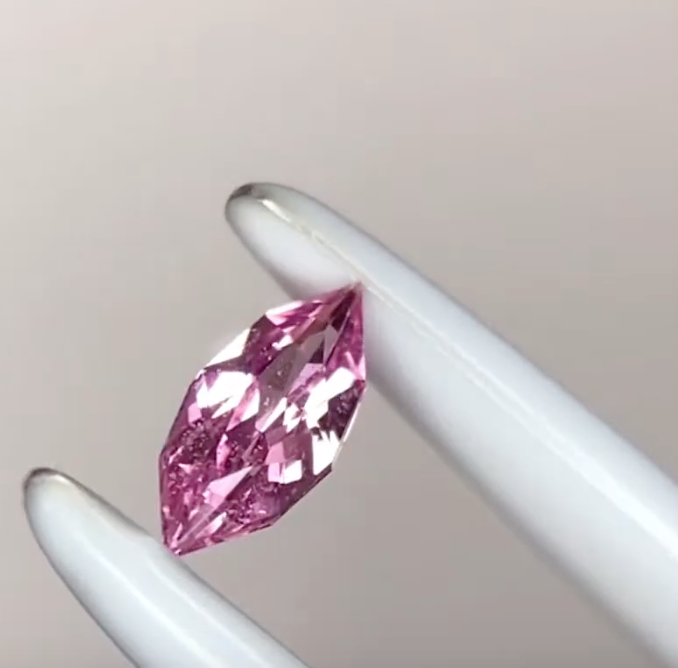 可憐なマーキスに花蓮なピンク🪷✨パパラチァサファイア0.133ct ピアッちゃん作品