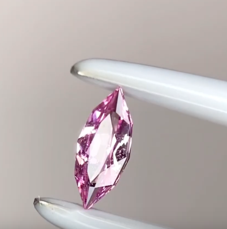 可憐なマーキスに花蓮なピンク🪷✨パパラチァサファイア0.133ct ピアッちゃん作品