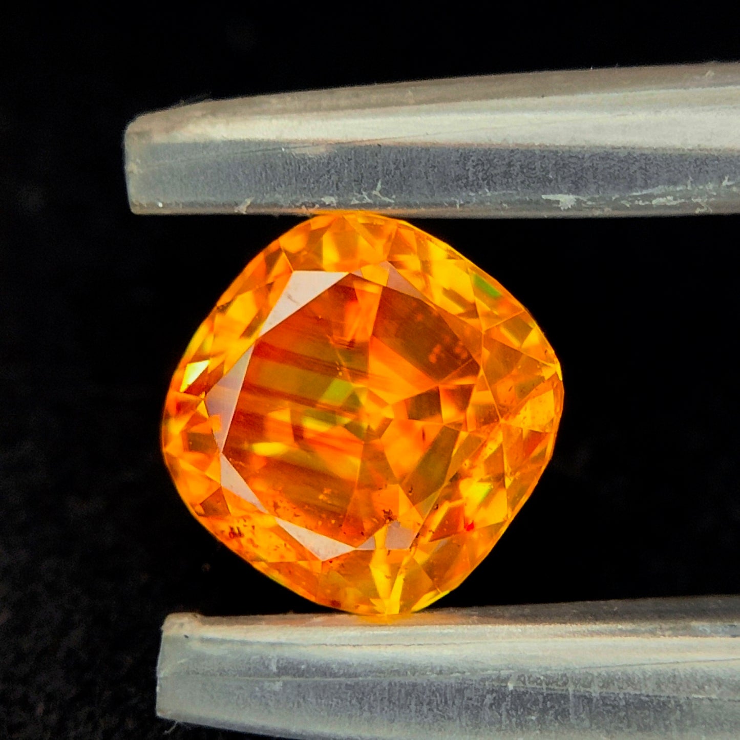 しま模様がステキ🔥スファレライト1.685ct./イガちゃん作品