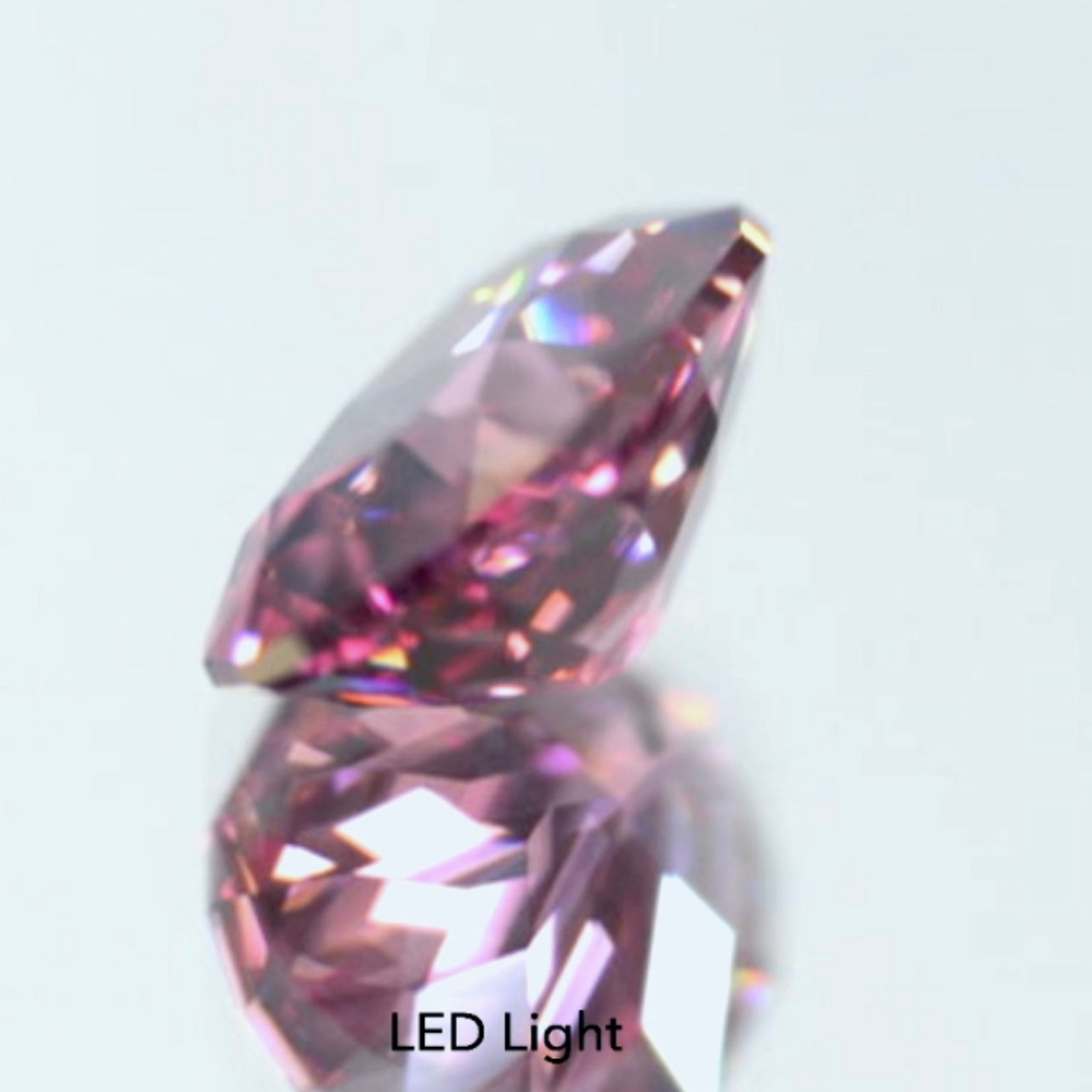 まるでマラヤガーネットのような“激レアピンク”ライトを当てればレッドジルコン1.504ct💎ピアッちゃん作品✨