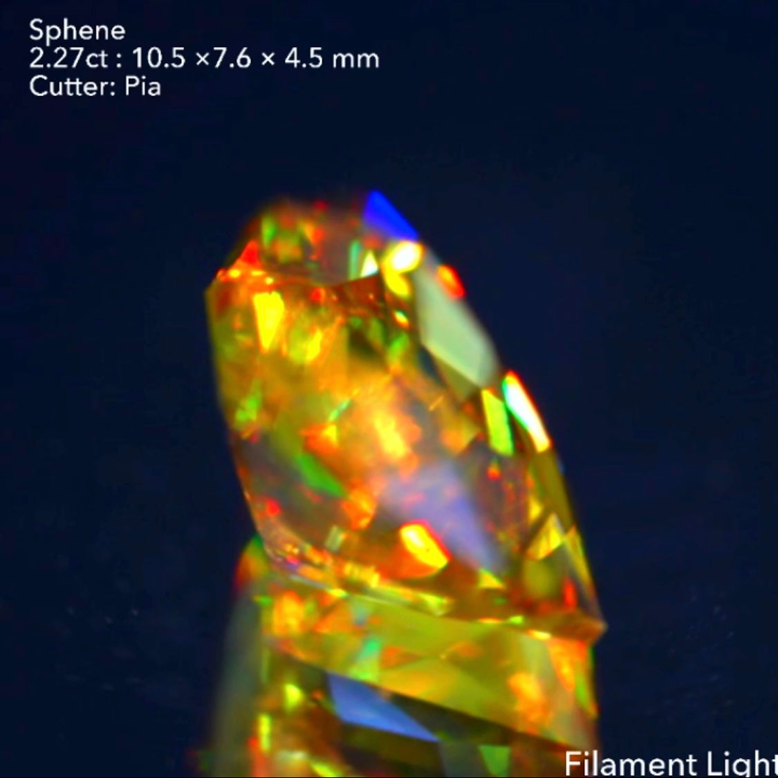 煌めく槍型✨マダガスカル産スフェーン2.27ct💎ピアッちゃん作品