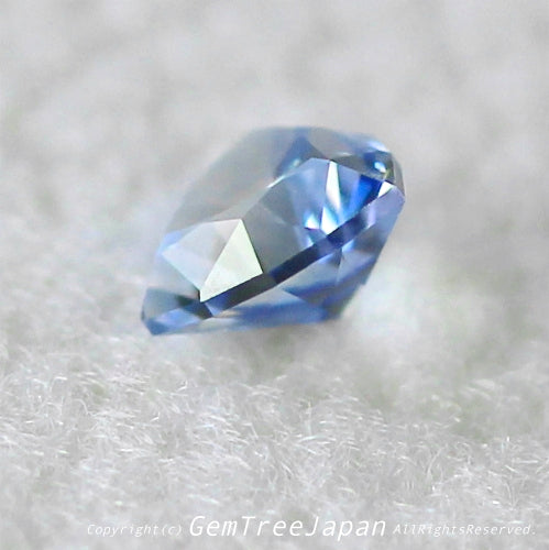 小さくてもカナリ面白い❗️ファンシートリリアント&パーティーカラーレス✨ベニトアイト0.18ct💎こちらもカナリ玄人向け😉