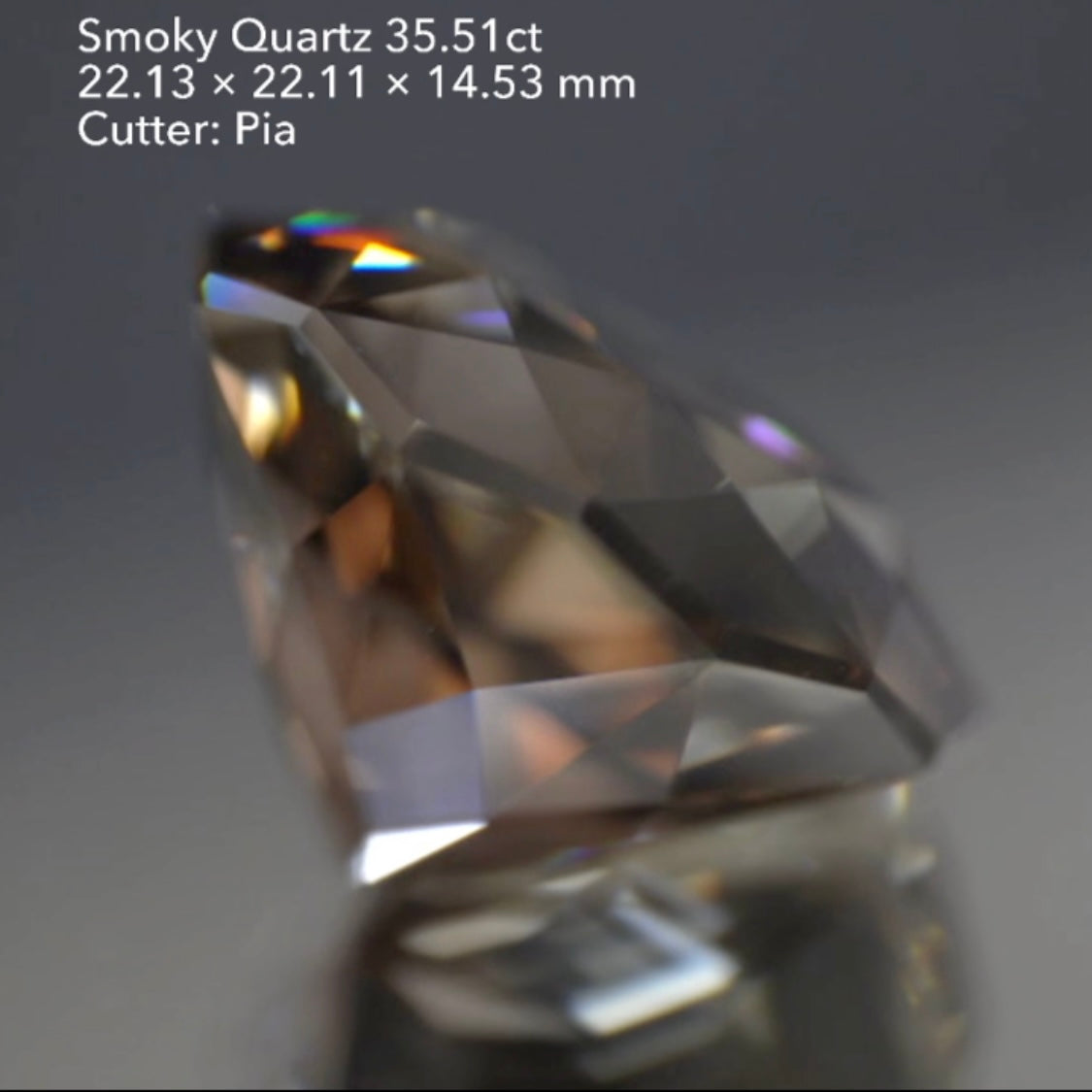 ★ユサシゴロー加入記念★支援ハラキリ1円オークション★ギザギザしたガードルにご注目👍大粒スモーキークォーツ35.51ct✨12/8スタート〜1/8終了🤣 ピアッちゃん作品