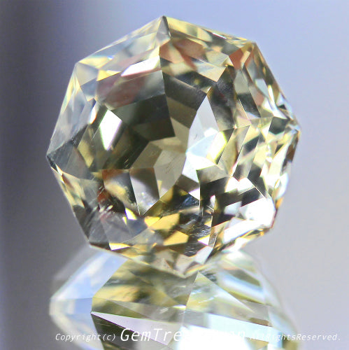 師匠作品“風車カット”ラブラドライト3.83ct💎