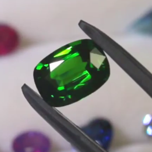 ツァボライト2.132ct✨アディダス作品✨12/8 Live配信商品💎🌳⚡️