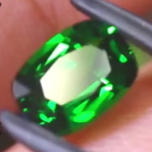 ツァボライト2.132ct✨アディダス作品✨12/8 Live配信商品💎🌳⚡️