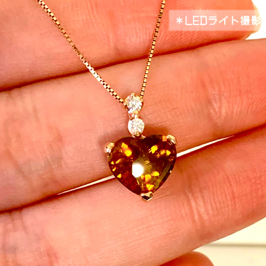 バフトップとウィスキーゴールドカラーがお洒落🎶✨K10ピンクゴールドのハートスフェーンペンダントトップ🧡コチラも新作❣️