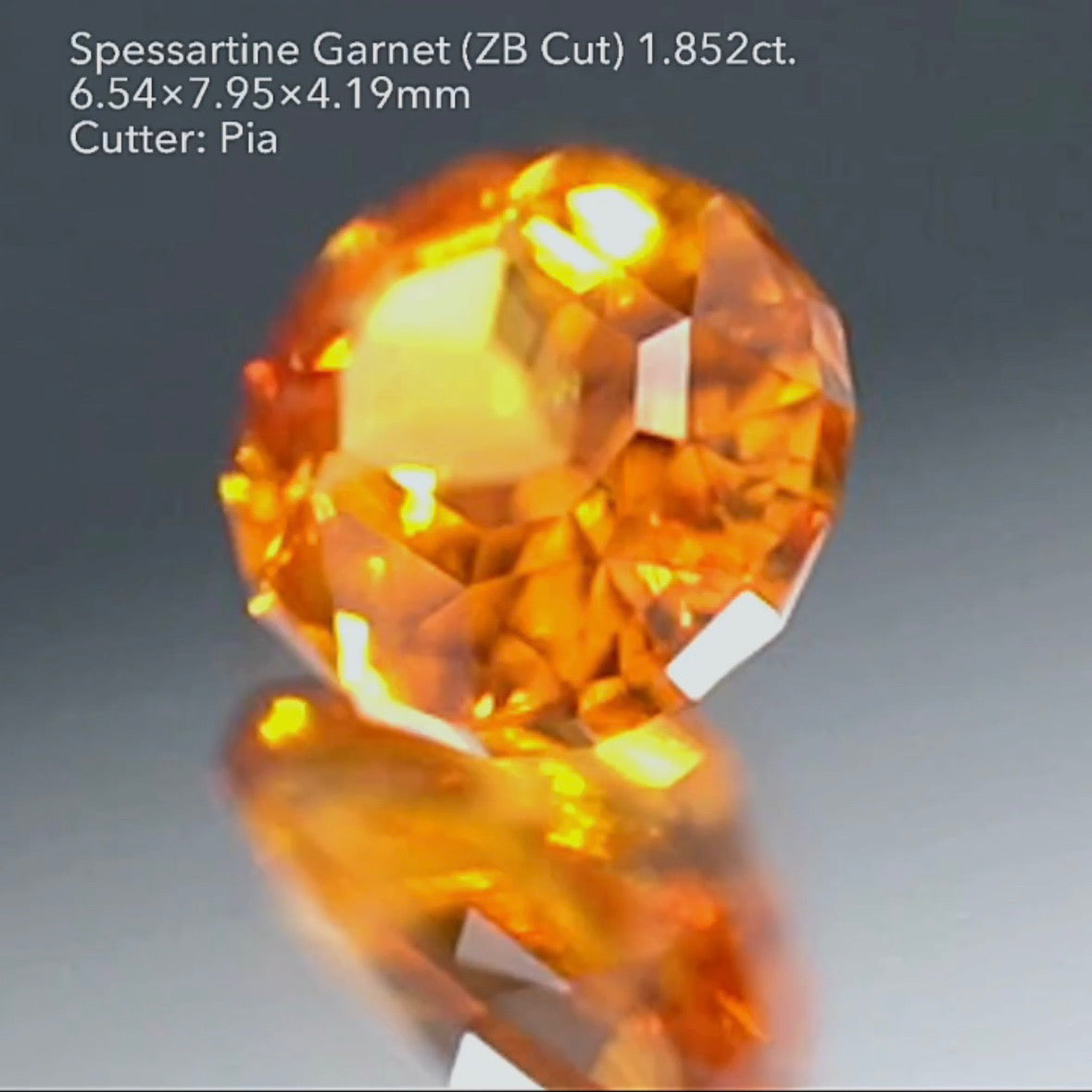 暗みナシ!鮮やかなマンダリンカラー🍊スペサタイトガーネット 1.852ct ZBカット ピアッちゃん作品