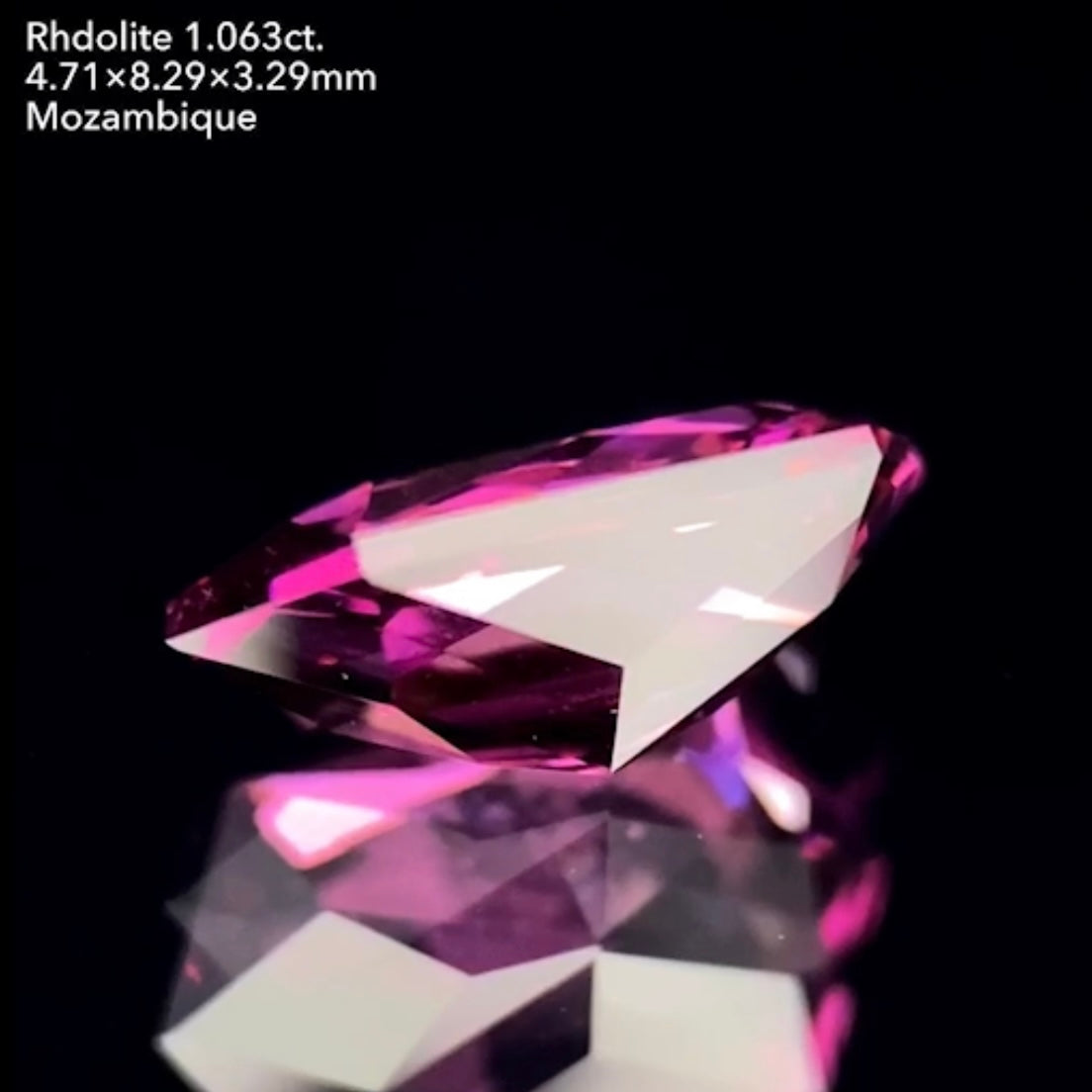 キタ!胸に刺さるルピーカット✨テリ強美色ロードライトガーネット1.063ct