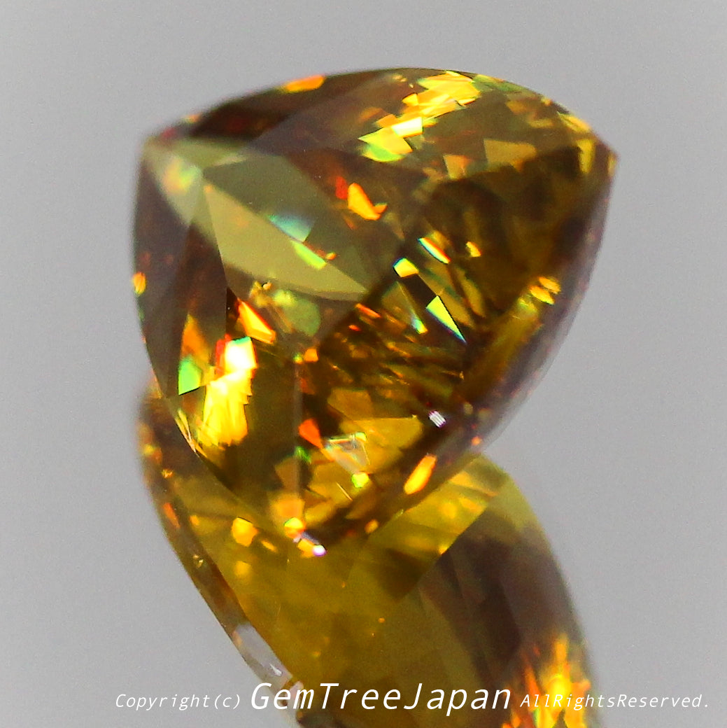 今現在では最後のアディダス監督作品💎マダガスカル産スフェーン5.23ct✨もともとは「10ctアップのクッション」から生まれ変わった逸品👏夏休み期間中だけの特別な価格でご紹介です