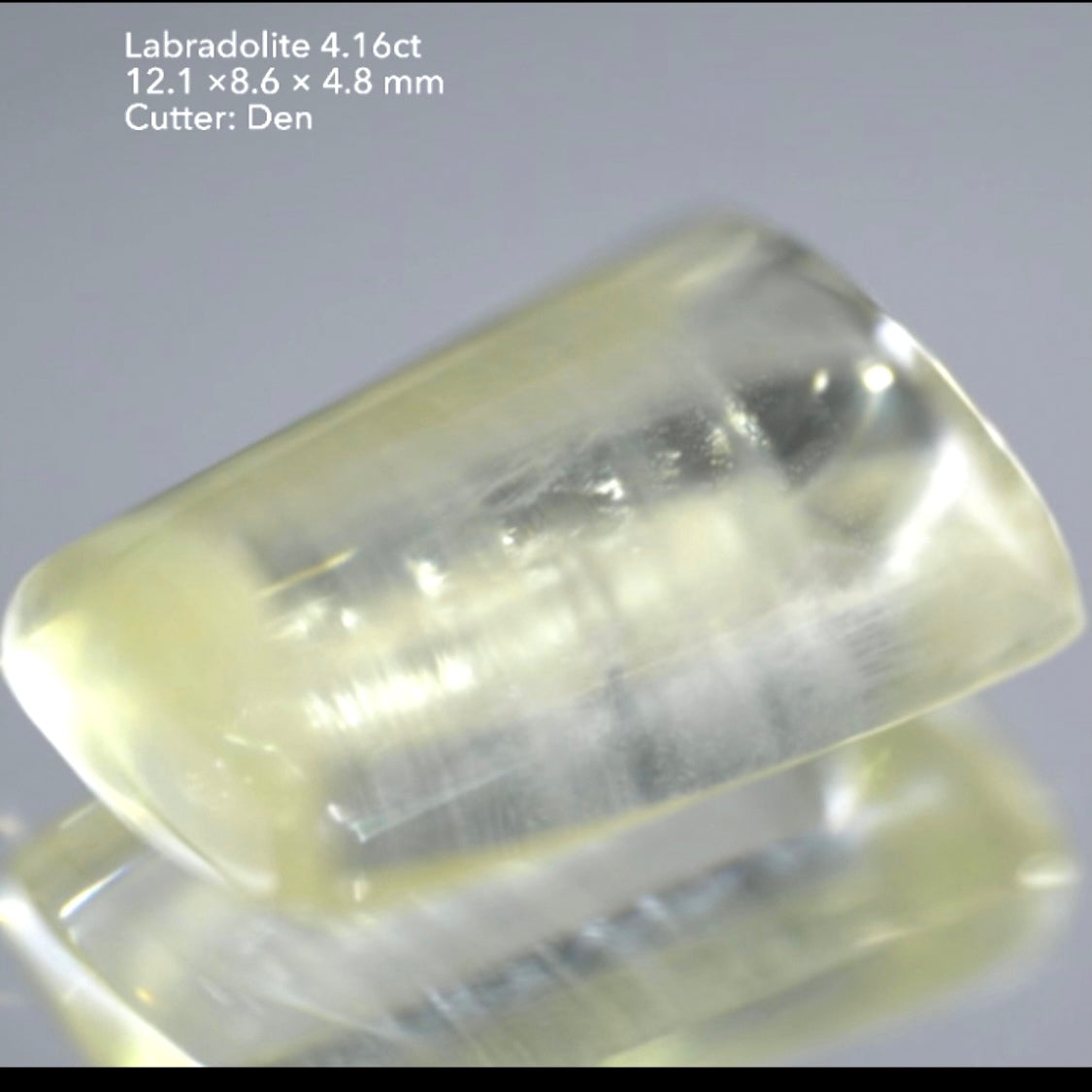 縞模様インクルージョンが印象的ラブラドライト4.16ct★デンちゃん(社長)作品👍GTJ名物【HPオークション】こちらはクーポンはごめんなさい🙏