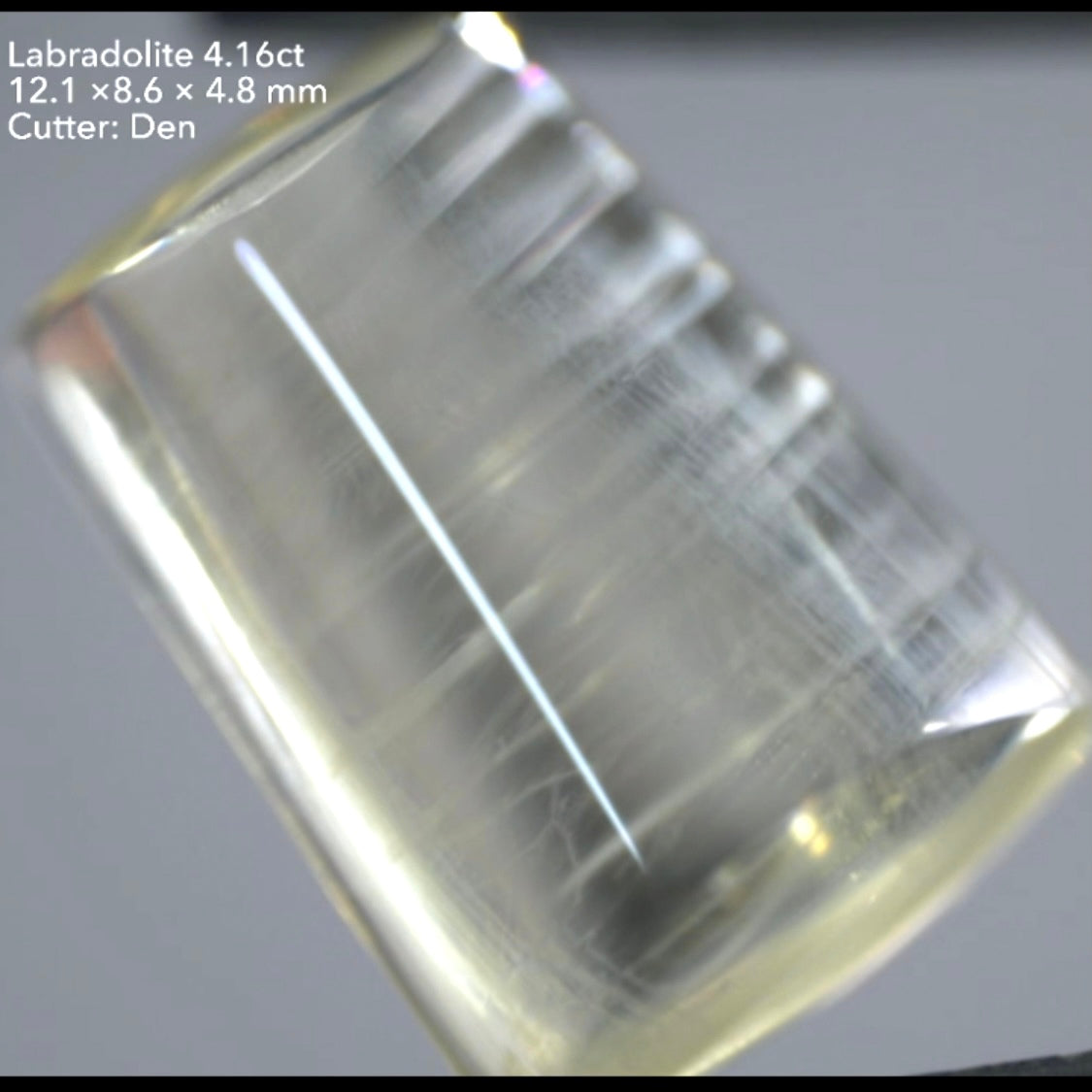 縞模様インクルージョンが印象的ラブラドライト4.16ct★デンちゃん(社長)作品👍GTJ名物【HPオークション】こちらはクーポンはごめんなさい🙏