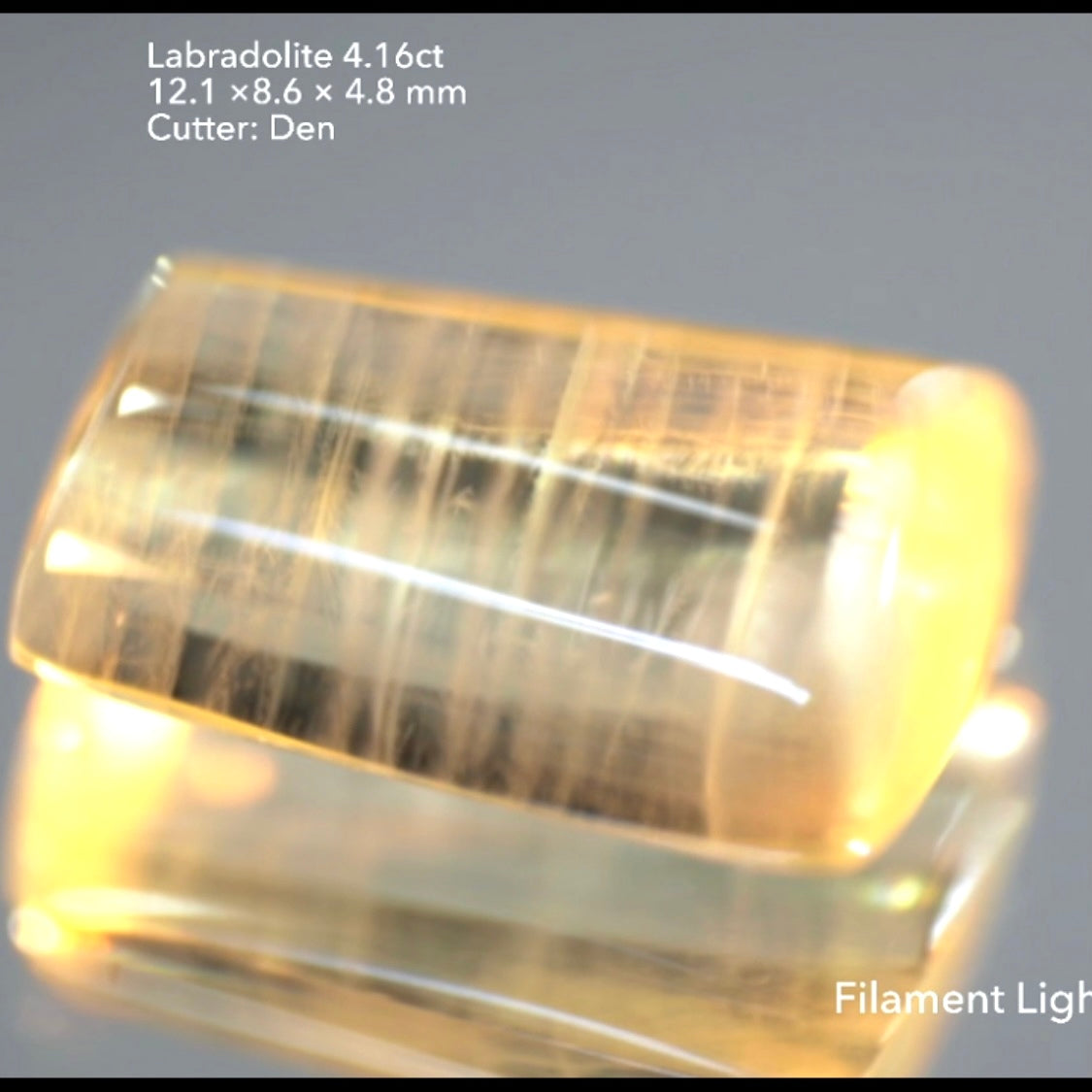 縞模様インクルージョンが印象的ラブラドライト4.16ct★デンちゃん(社長)作品👍GTJ名物【HPオークション】こちらはクーポンはごめんなさい🙏