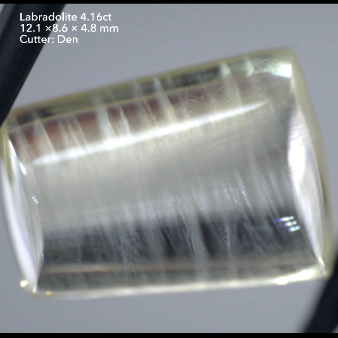 縞模様インクルージョンが印象的ラブラドライト4.16ct★デンちゃん(社長)作品👍GTJ名物【HPオークション】こちらはクーポンはごめんなさい🙏