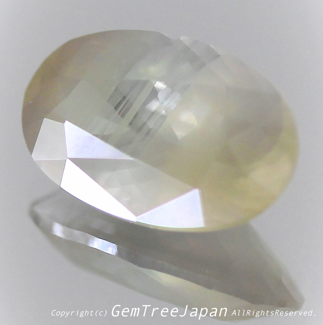 ムーンストーンのような煌きを秘めた4.335ct✨“ちょっとシルキー”な感じが魅力的な非加熱サファイア特集✨専門店ならではのラインナップで開催中の“サファイア祭り”✌️こちらはナント!オークションです🎶11日「22時10分終了」となります⏰
