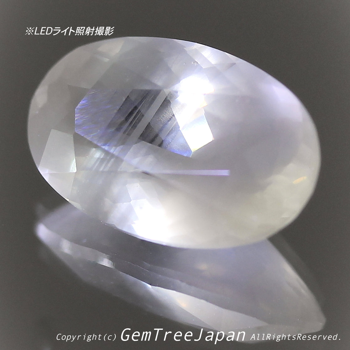 ムーンストーンのような煌きを秘めた4.335ct✨“ちょっとシルキー”な感じが魅力的な非加熱サファイア特集✨専門店ならではのラインナップで開催中の“サファイア祭り”✌️こちらはナント!オークションです🎶11日「22時10分終了」となります⏰