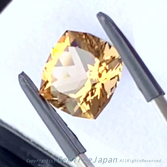 煌く透明感が綺麗なシトリン4.55ct💎今度は“ファンシークッション”✨