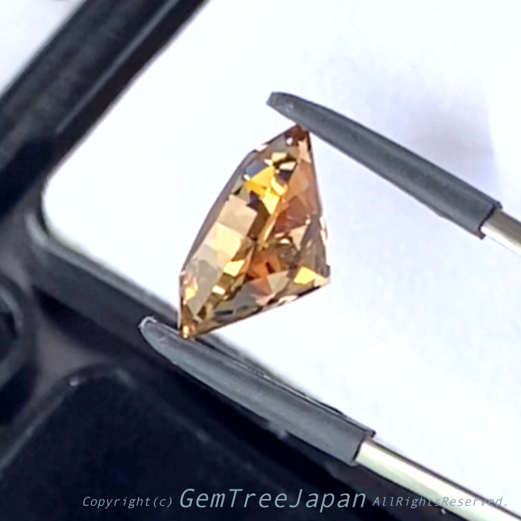 煌く透明感が綺麗なシトリン4.55ct💎今度は“ファンシークッション”✨