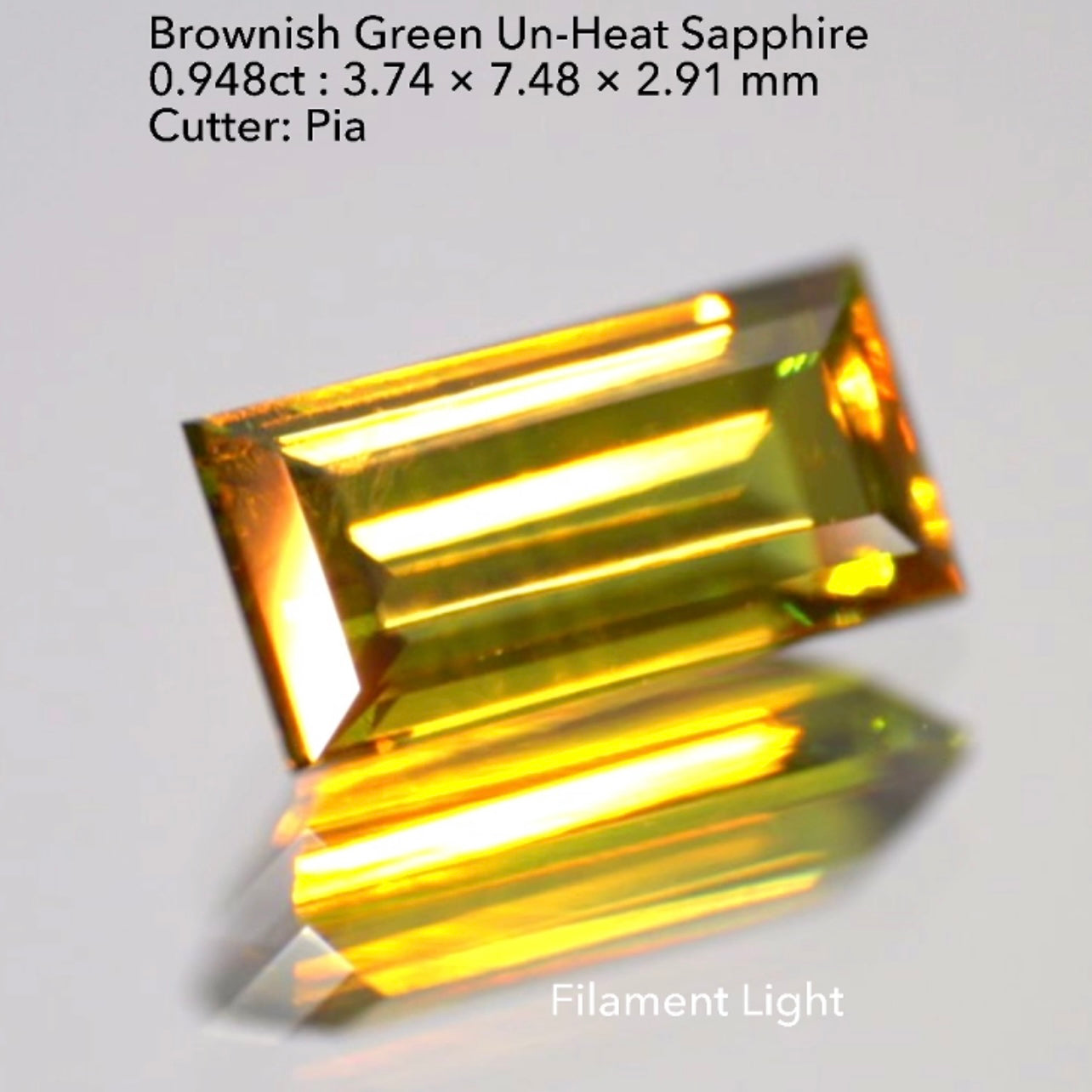 渋いカーキが鋭く煌めくバゲット✨非加熱サファイア0.948ct💎ピアッちゃん作品👍