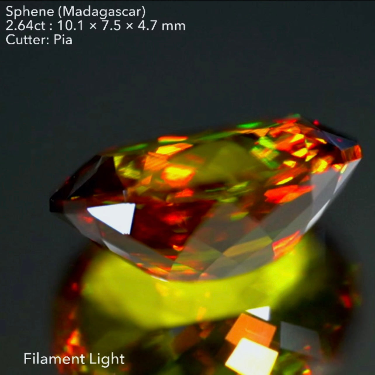 【ご当選者さま専用】渋い地色からの強烈ファイアー🌈マダガスカルスフェーン2.64ct✨💎ピアッちゃん作品