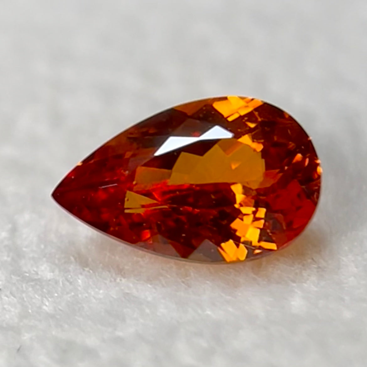 【お客様専用ページ】スペサタイトガーネット 0.98 ct、ルースケース小5個