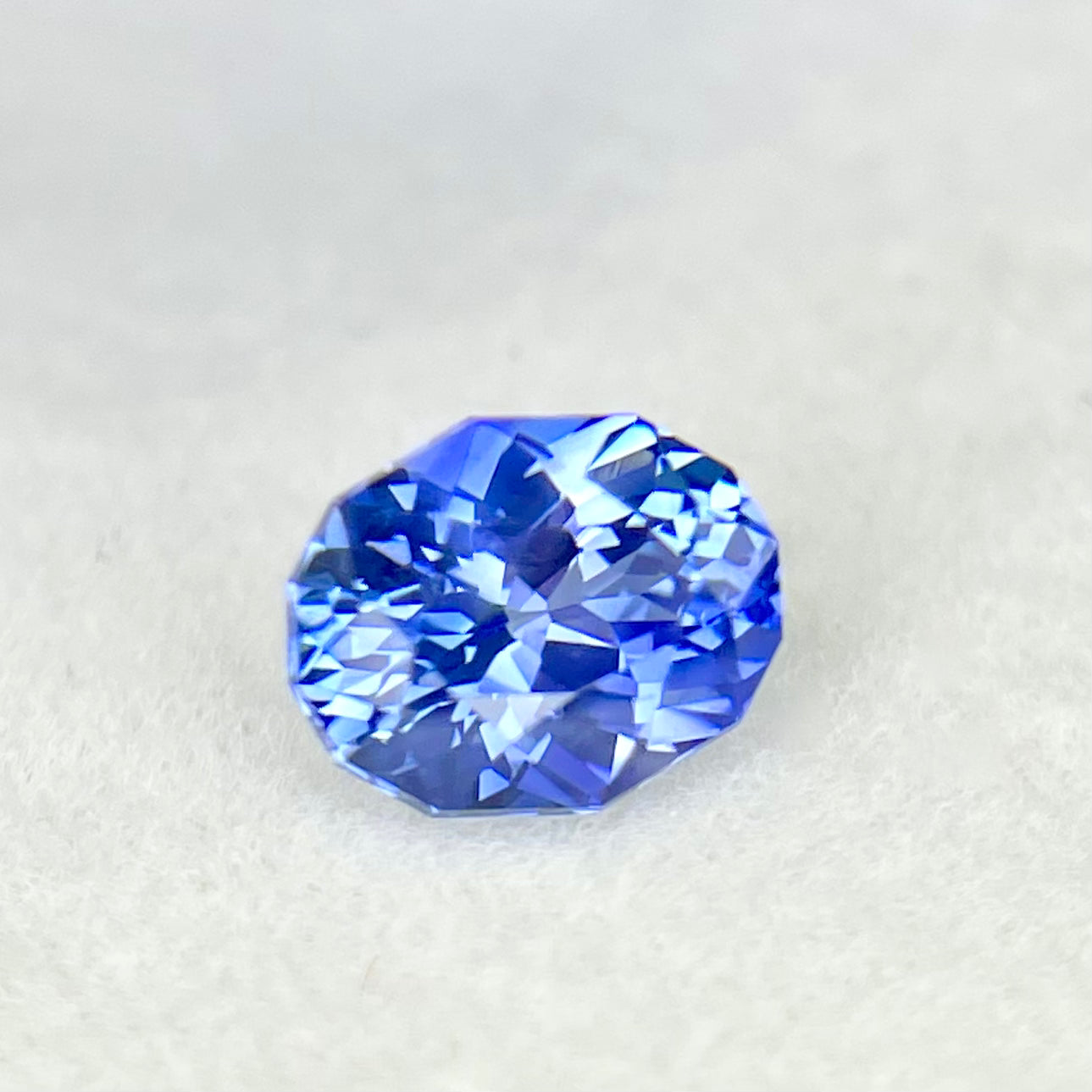 本色とは一味違う魅力が素敵💙コーンフラワーブルー系サファイア0.667ct ピアッちゃん作品【コランダム夏祭り🔥特価‼️】