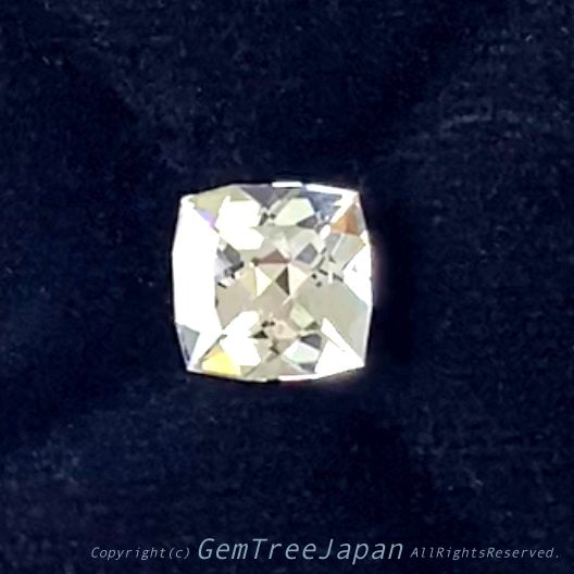【LIVE配信商品】煌く透明感が綺麗なホワイトトパーズ5.066ct💎今度は“ファンシークッション”✨