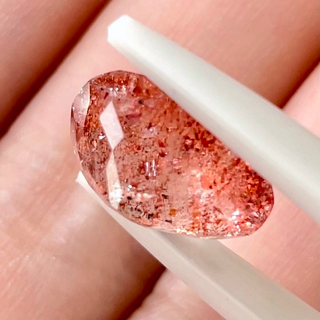 いちご型オーバル🍓キューブカットのストロベリークォーツ5.08ct✨ゲオちゃん作品🎁お昼のチハルームでご紹介💖