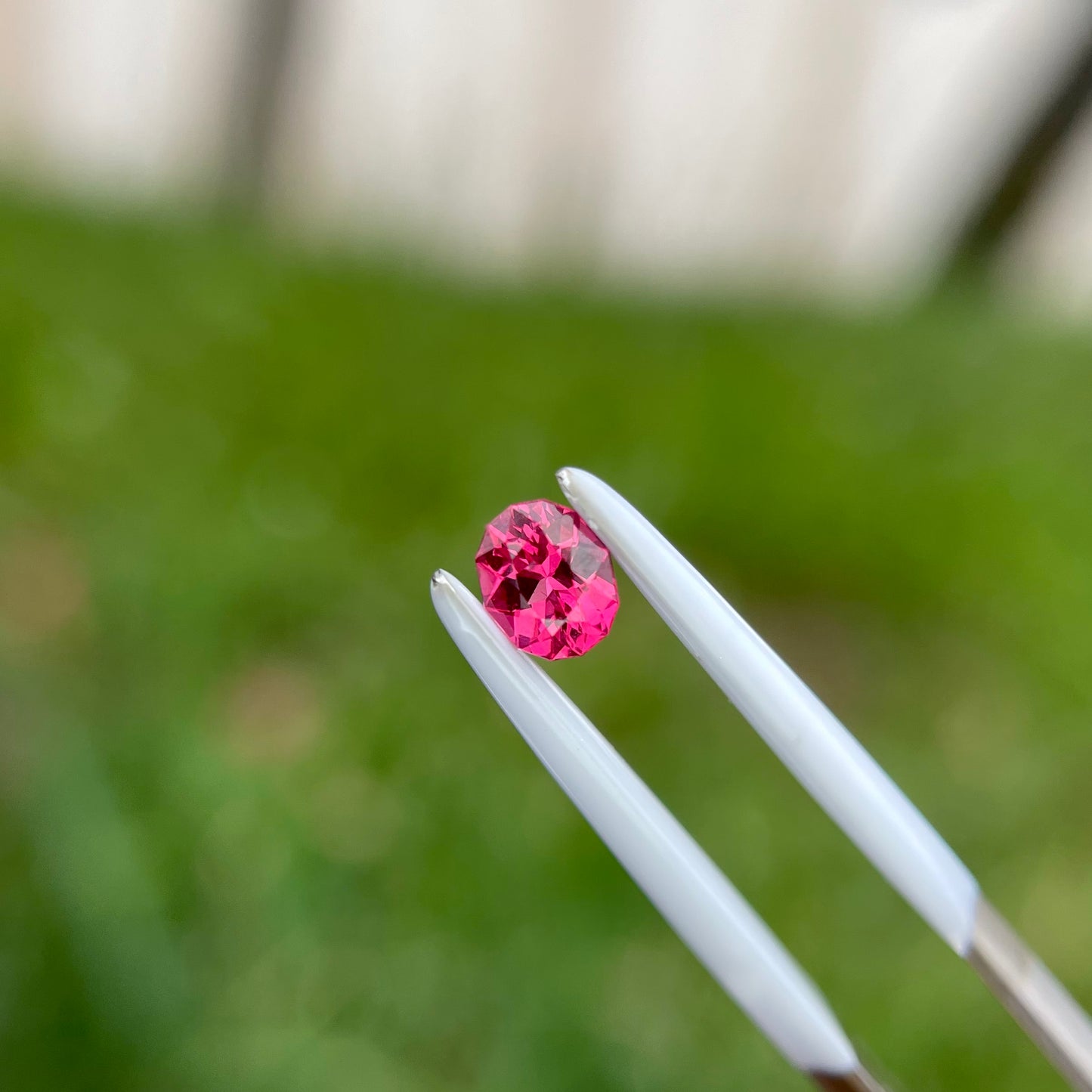 なんとカワイイ🌺ツツジピンクなビルマ産レッドスピネル0.338ct ✨ ピアッちゃん作品