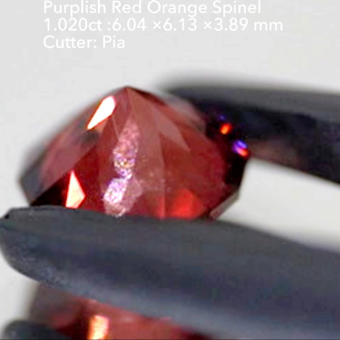 【SOLD OUT】複雑で個性的な美色「パープリッシュレッドオレンジ」スピネル1.020ct💎ピアッちゃん作品